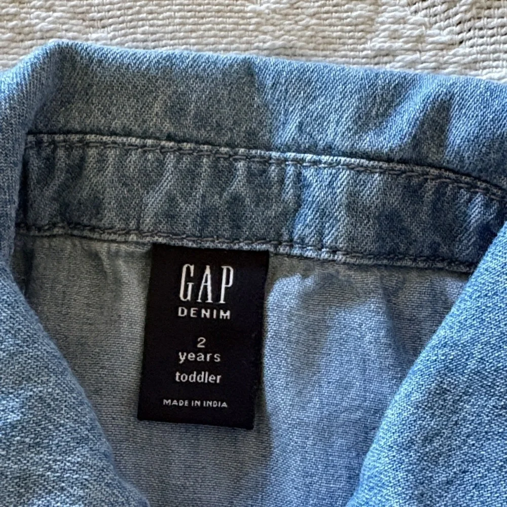 GAP Classic Blue Denim Shirt Dress Gently Loved 2T